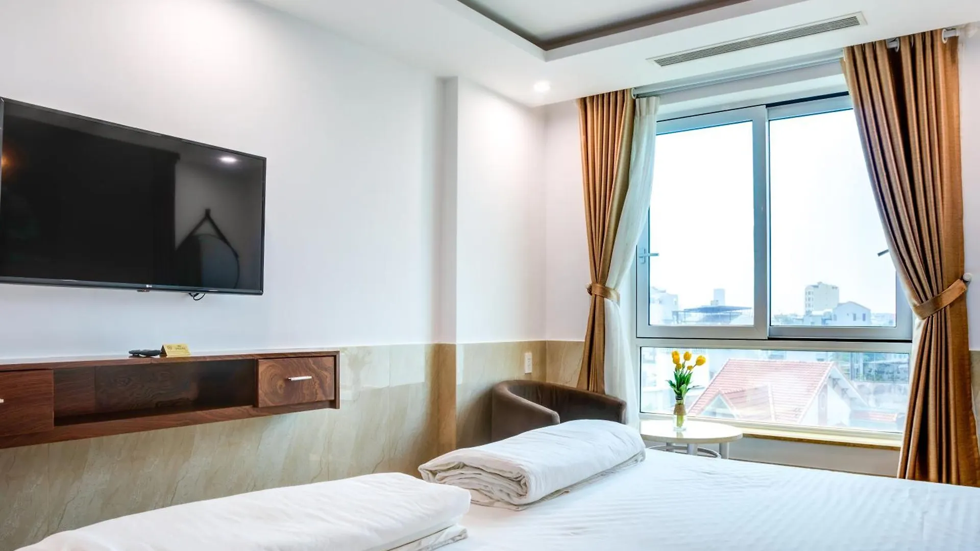 Phan Van 2 Hotel Da Nang 3*,  Vietnam